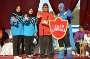 ADA KAPTEN BeNN DI JALAN RAYA, WARGA HEBOH.