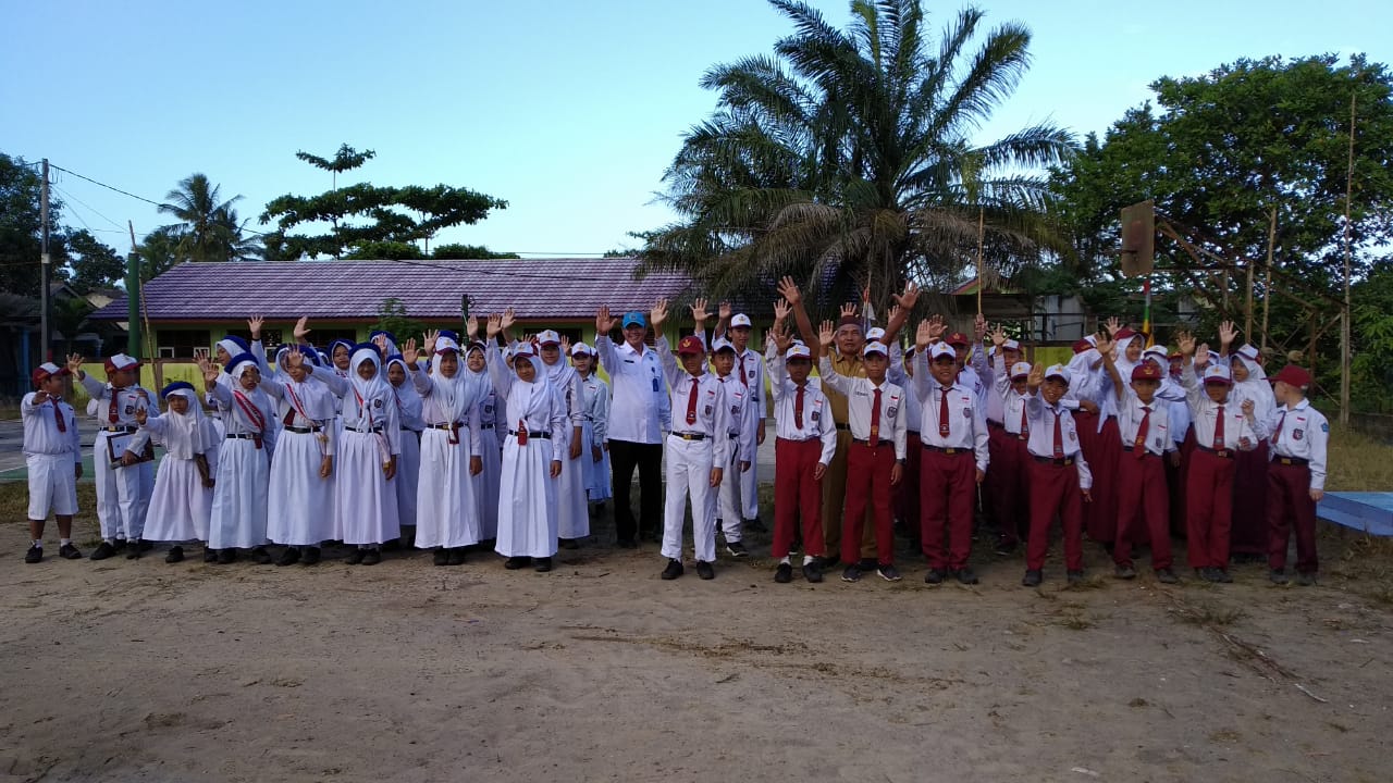 BNN HADIR KE SEKOLAH, RATUSAN PELAJAR ANTUSIAS