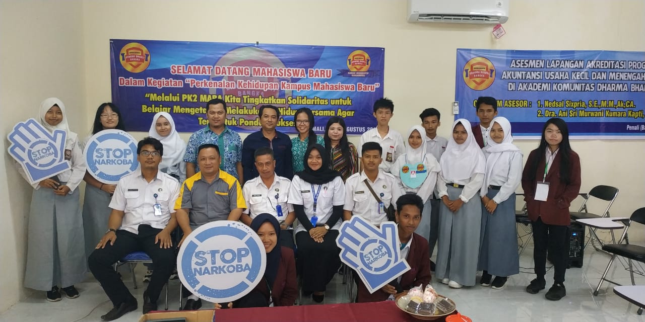 sosialisasi bahaya narkoba kepada mahasiswa akademi komunitas dharma bakti bangka