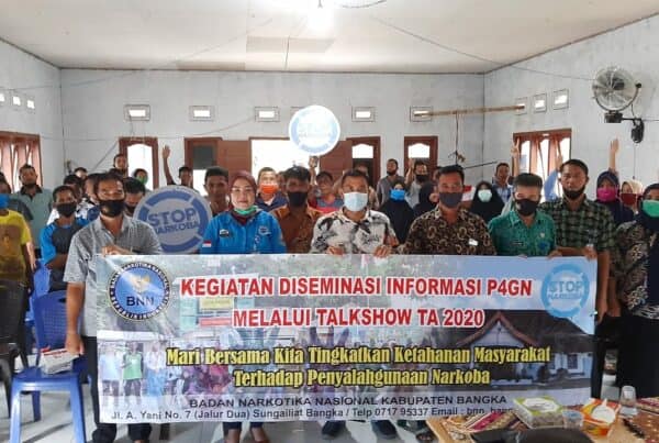 RAWAN PENYALAHGUNAAN NARKOBA, BNNK BANGKA BERIKAN SOSIALISASI KE MASYARAKAT DESA LIMBUNG