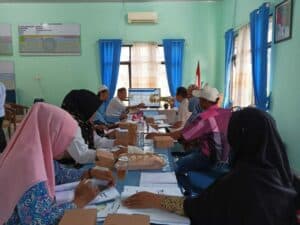 PETUGAS IBM UNTUK MENJANGKAU MASYARAKAT LEBIH DEKAT
